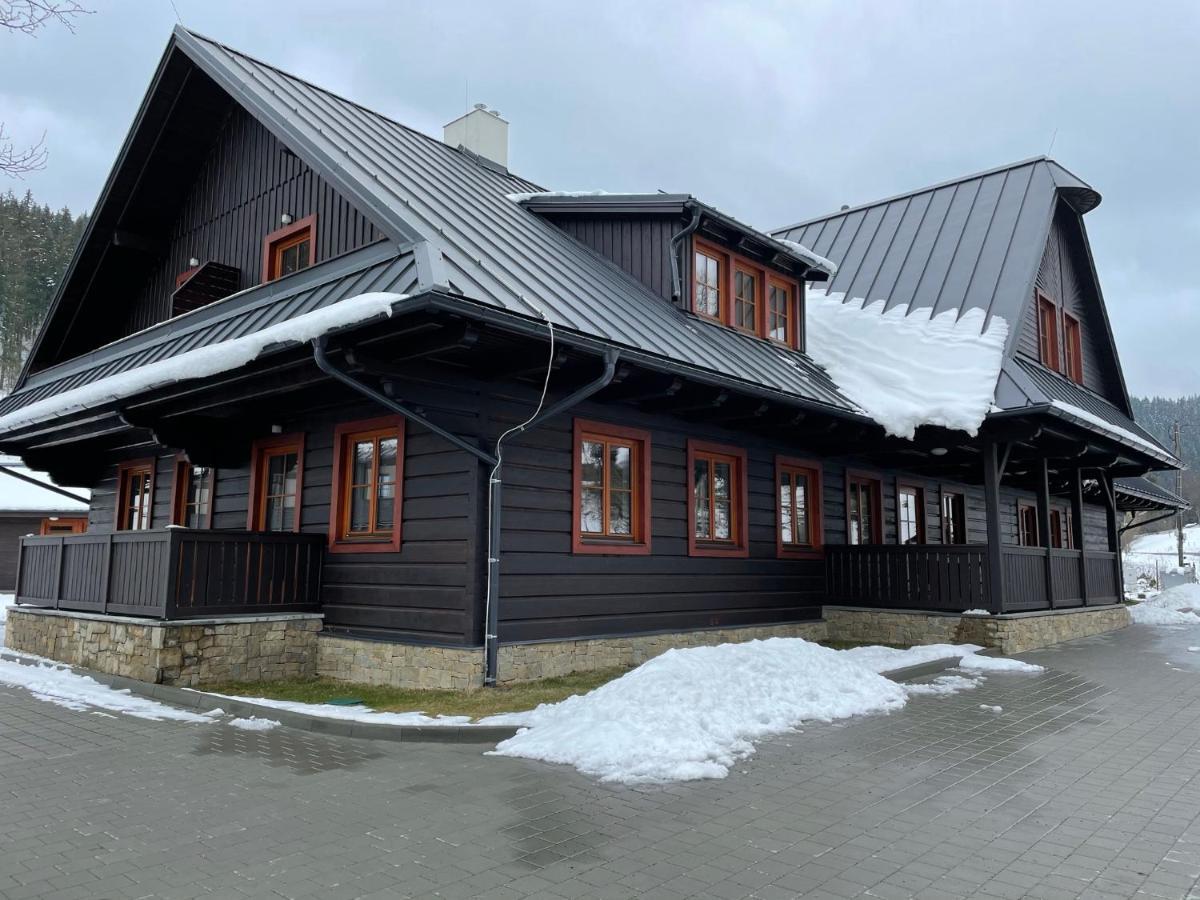 Apartmany Neta Velke Karlovice, Polansky Dvur Экстерьер фото
