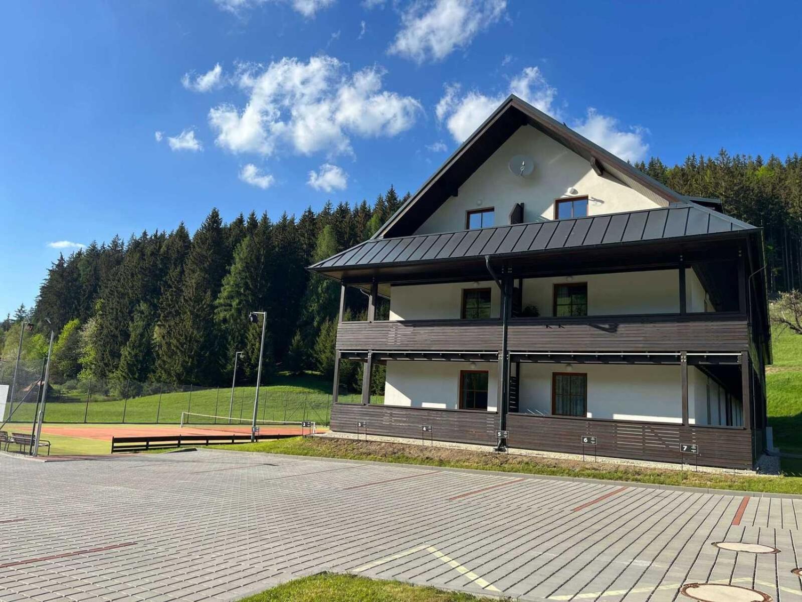 Apartmany Neta Velke Karlovice, Polansky Dvur Экстерьер фото
